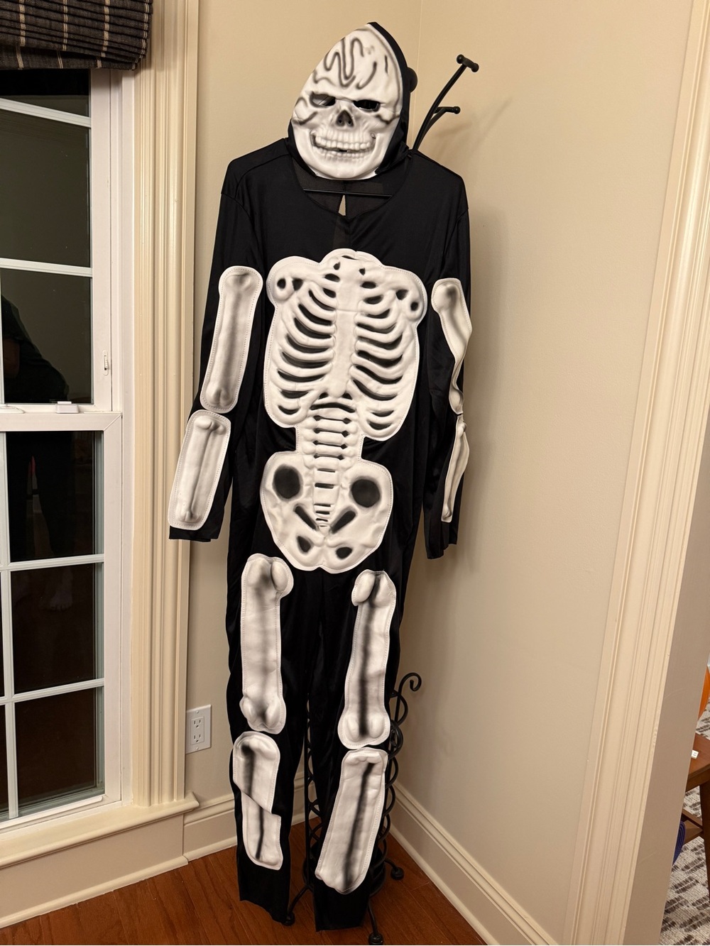 Black & White Skeleton Mens Costume with Mask LG